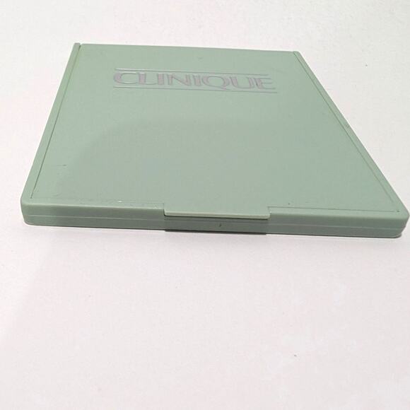 Vtg 90s Clinique Compact Travel Mirror 4.5" Fold Out Purse Make Up Green Logo - Picture 7 of 9